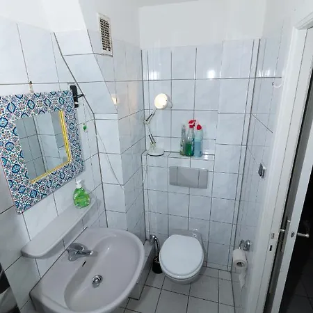 Apartment Naehe Daimler 1 Og *